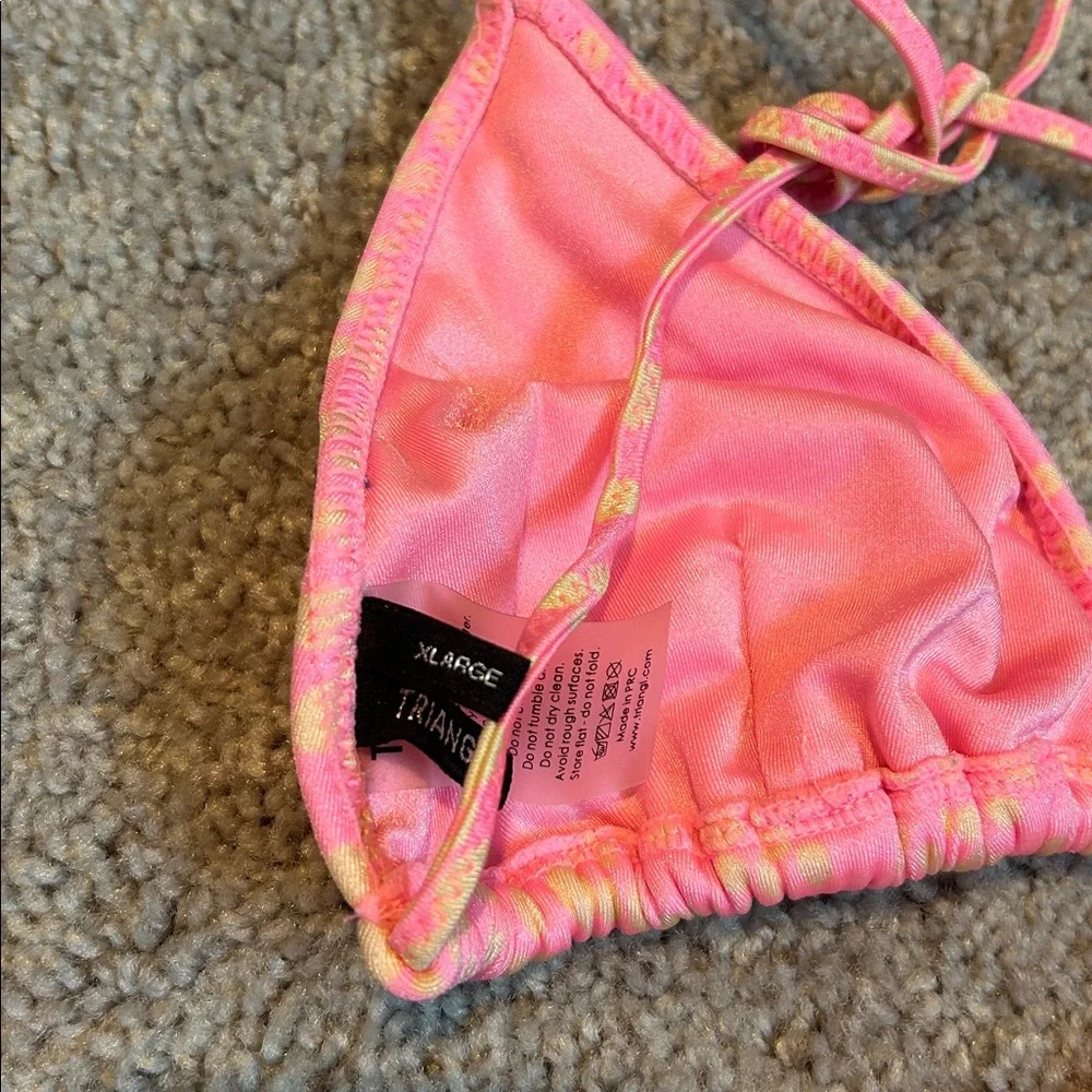 Triangl Bikini Pink Polka Dot - Picture 3 of 3